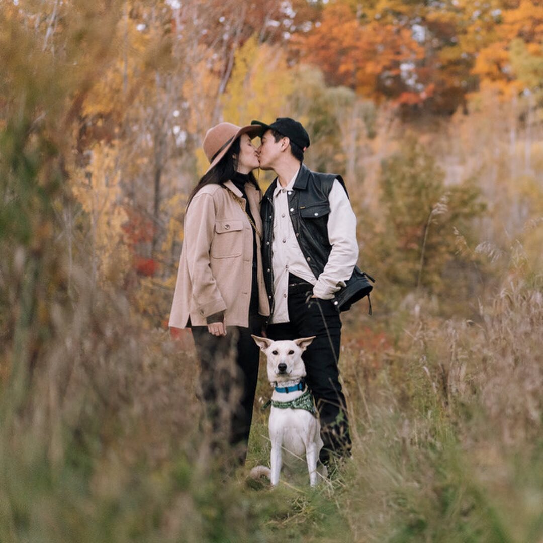 Winter just kinda blew in, and I haven't even shared all the stories and things I've been working on!
⠀⠀⠀⠀⠀⠀⠀⠀⠀
First up, our most recent family picture one year after adopting Kehoe from @saveourscruff. Swipe for last year's pic, and a random select