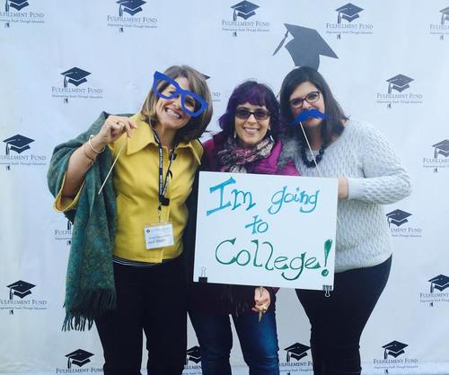 Local Los Angeles alumnae having fun at the Fulfillment Fund college fair
