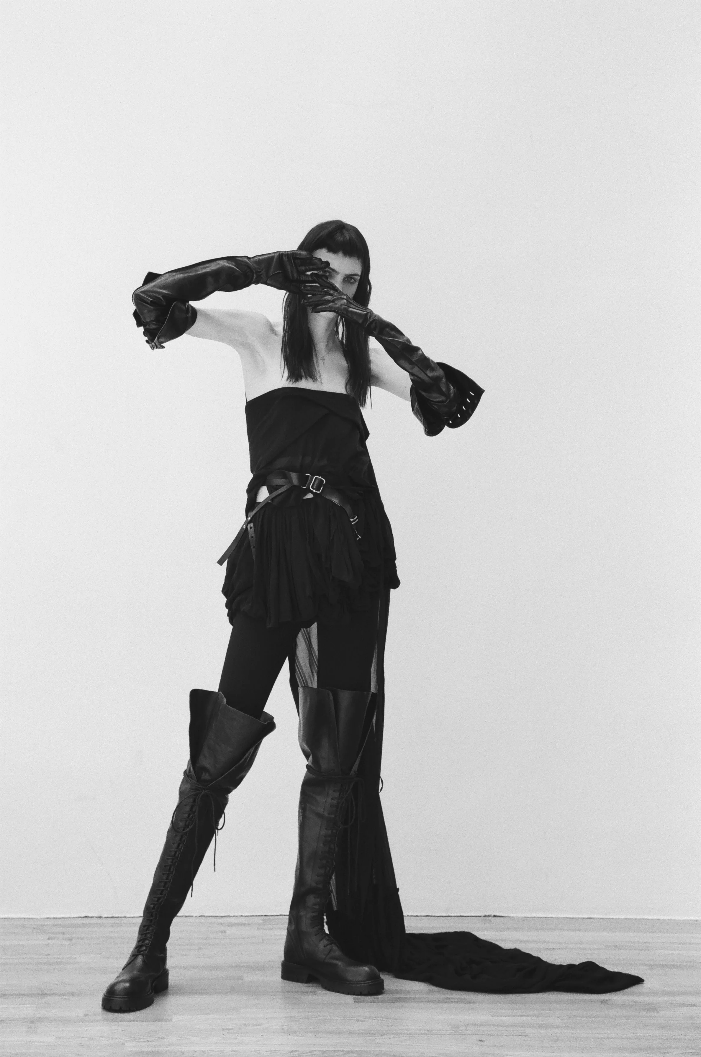HEROINE Molly Bair 5.jpg
