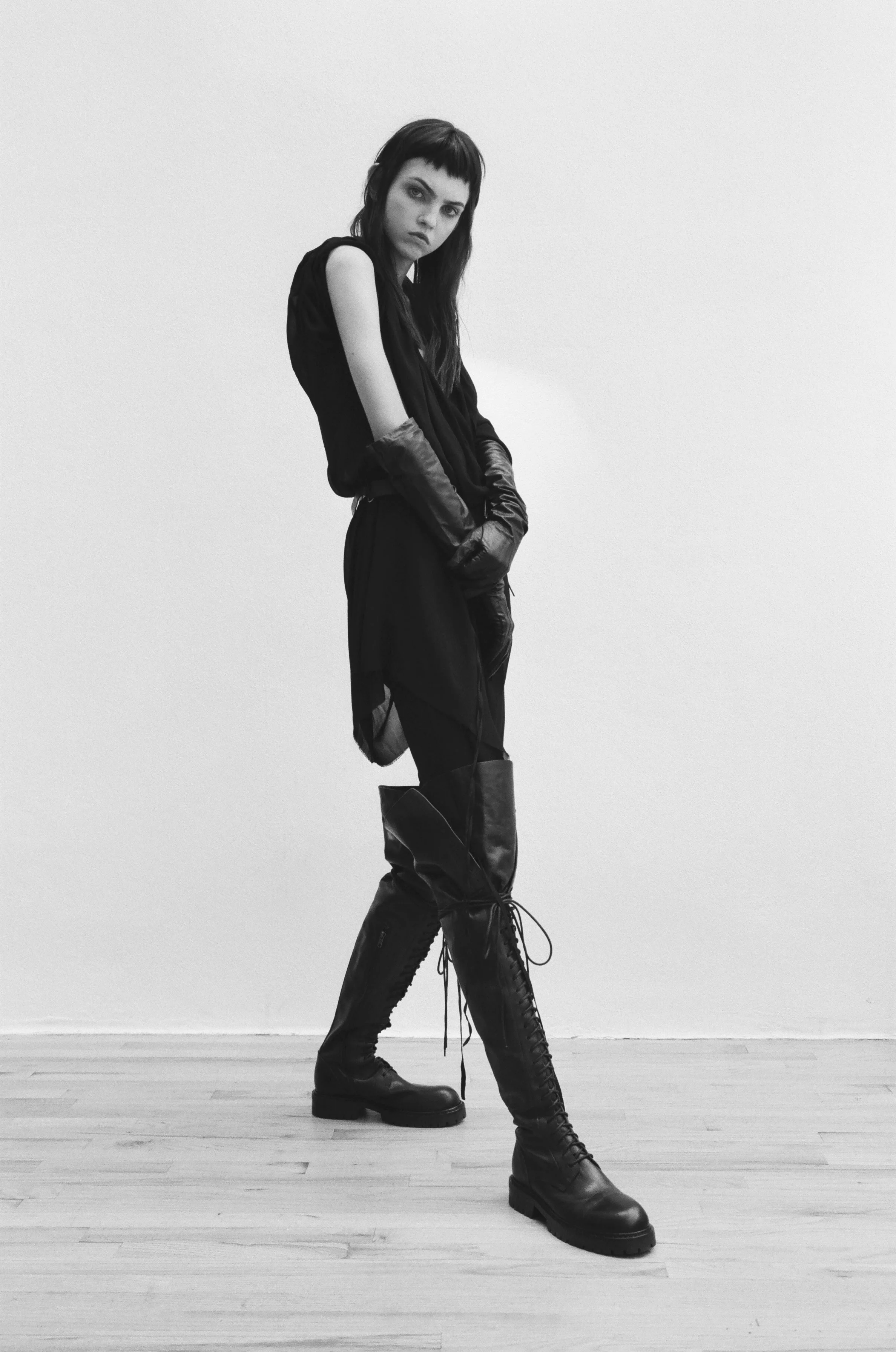 HEROINE Molly Bair 11.jpg