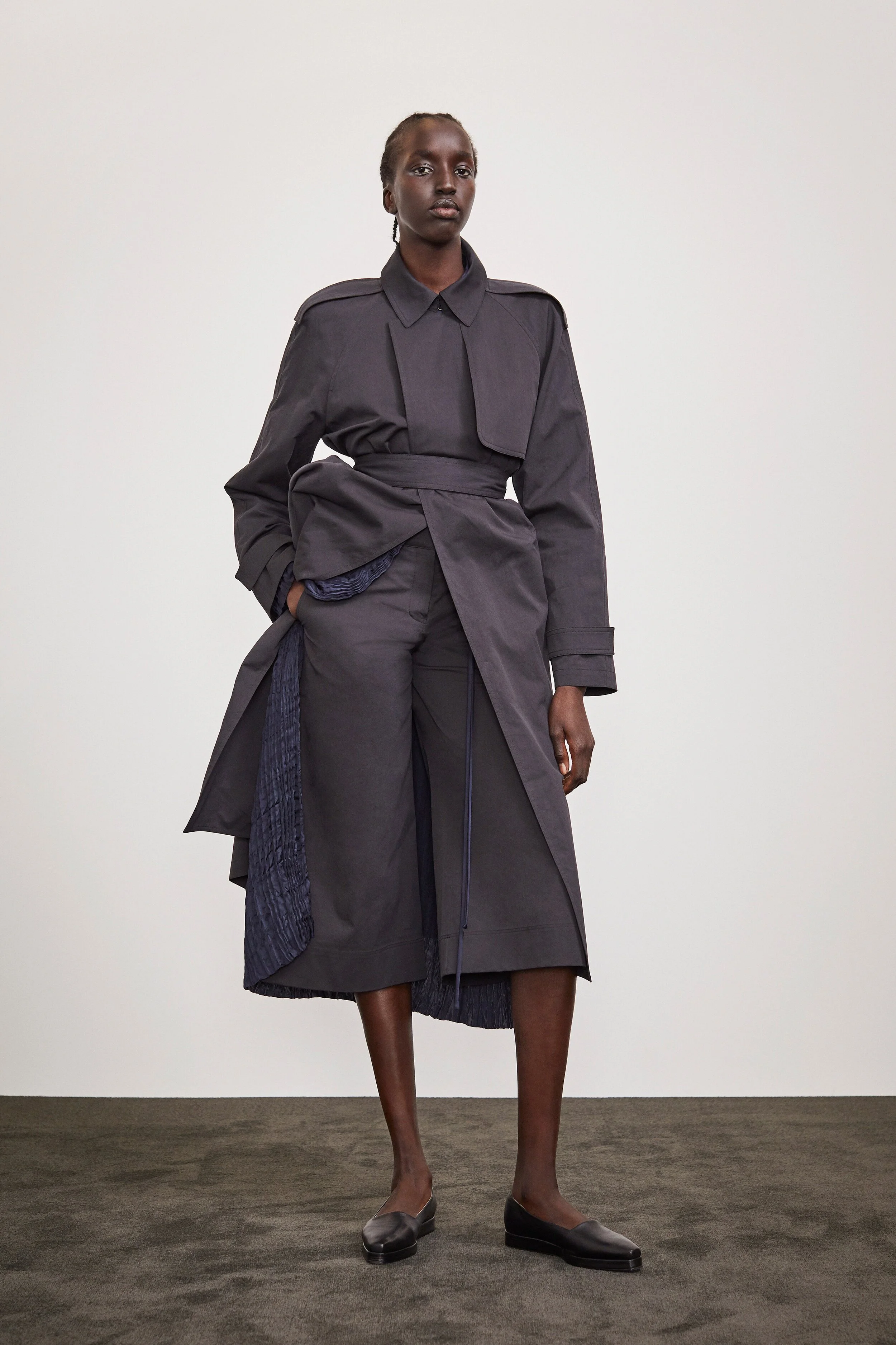 THEORY SS20 12.jpg