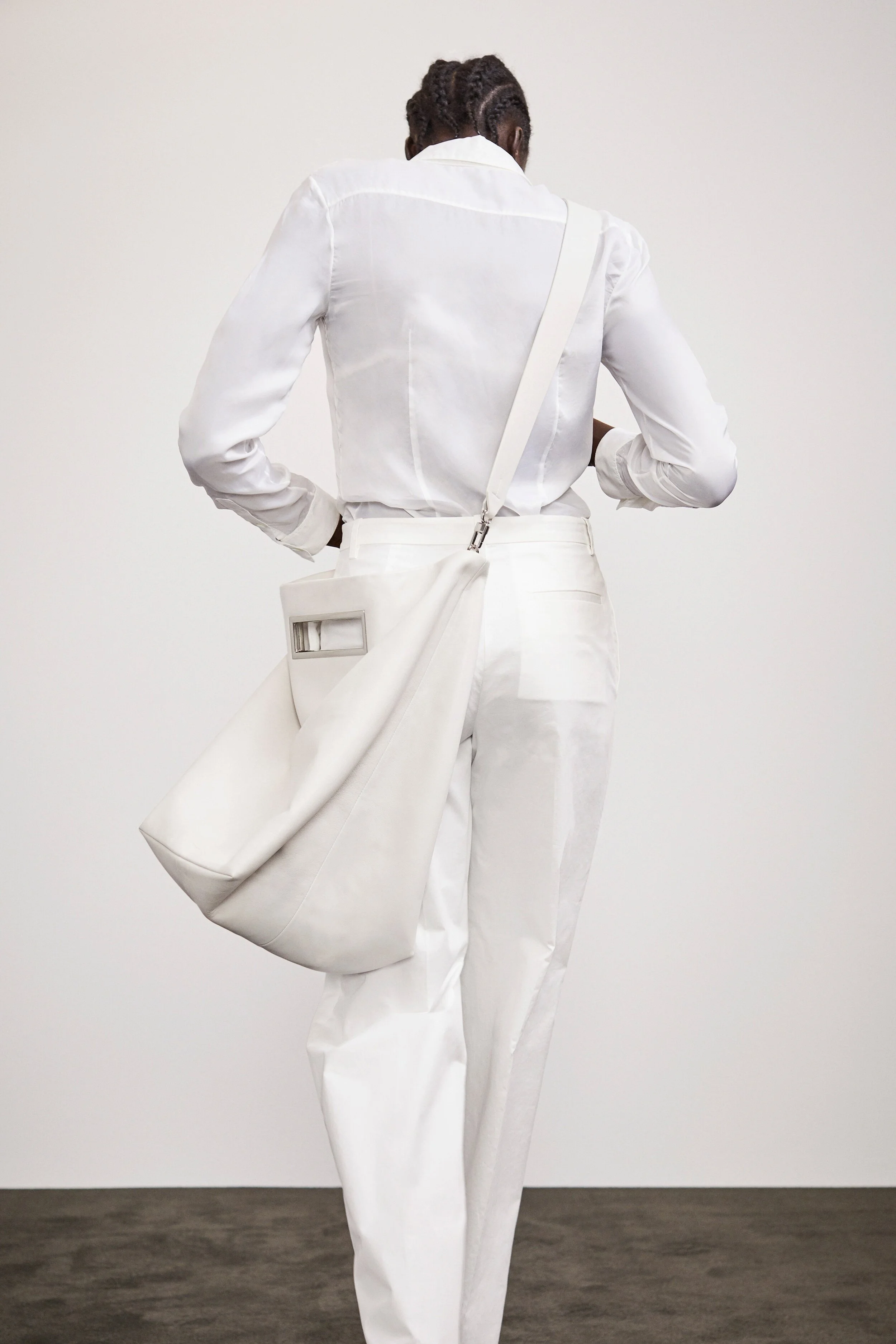THEORY SS20 25.jpg