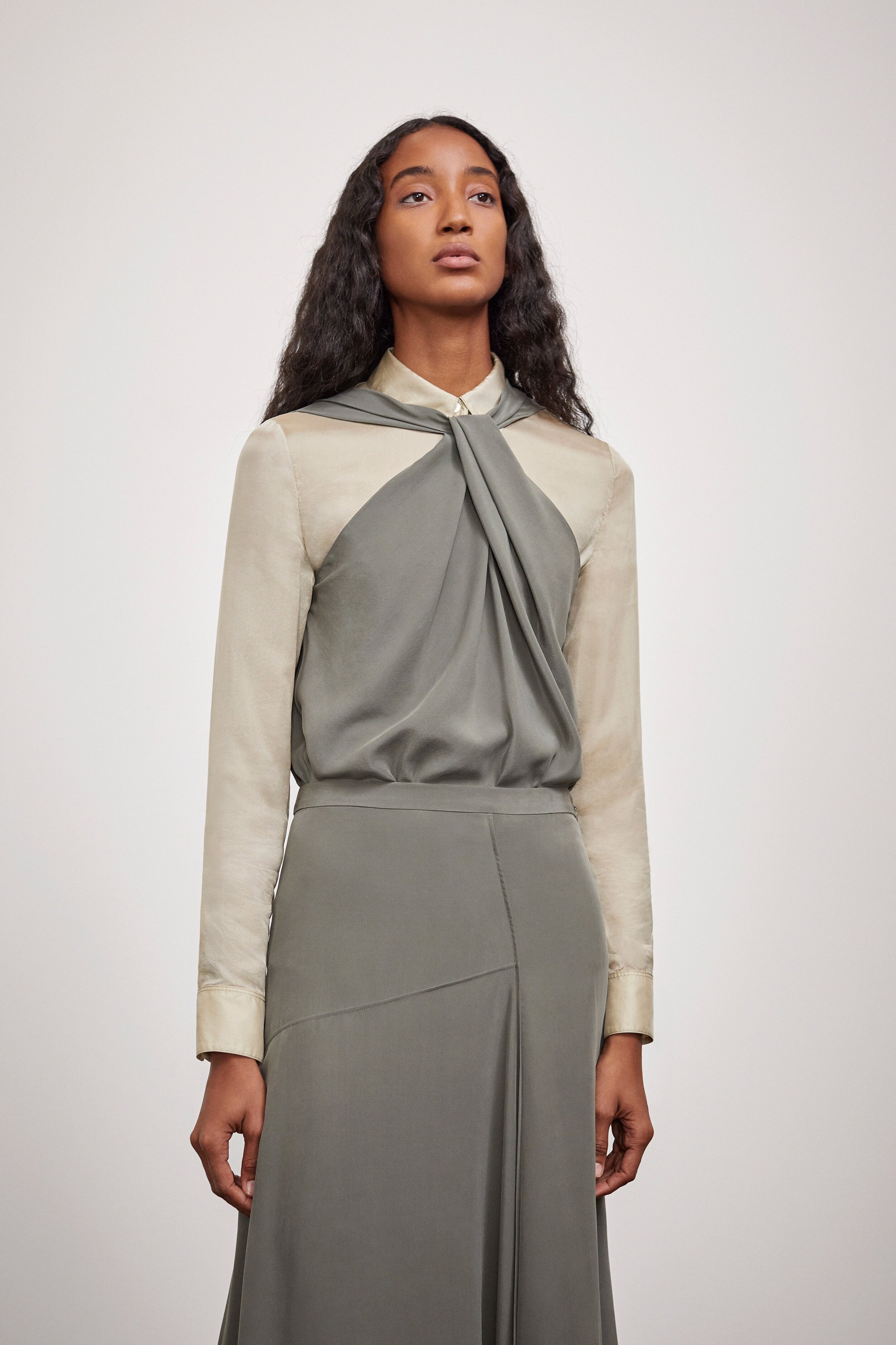 THEORY SS20 26.jpg