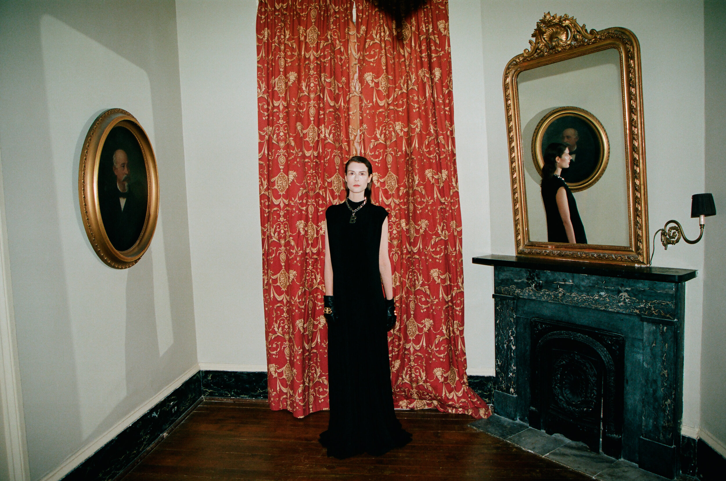 * Balenciaga in NOLA_HEROINE-11_Page_2_Image_0002.jpg