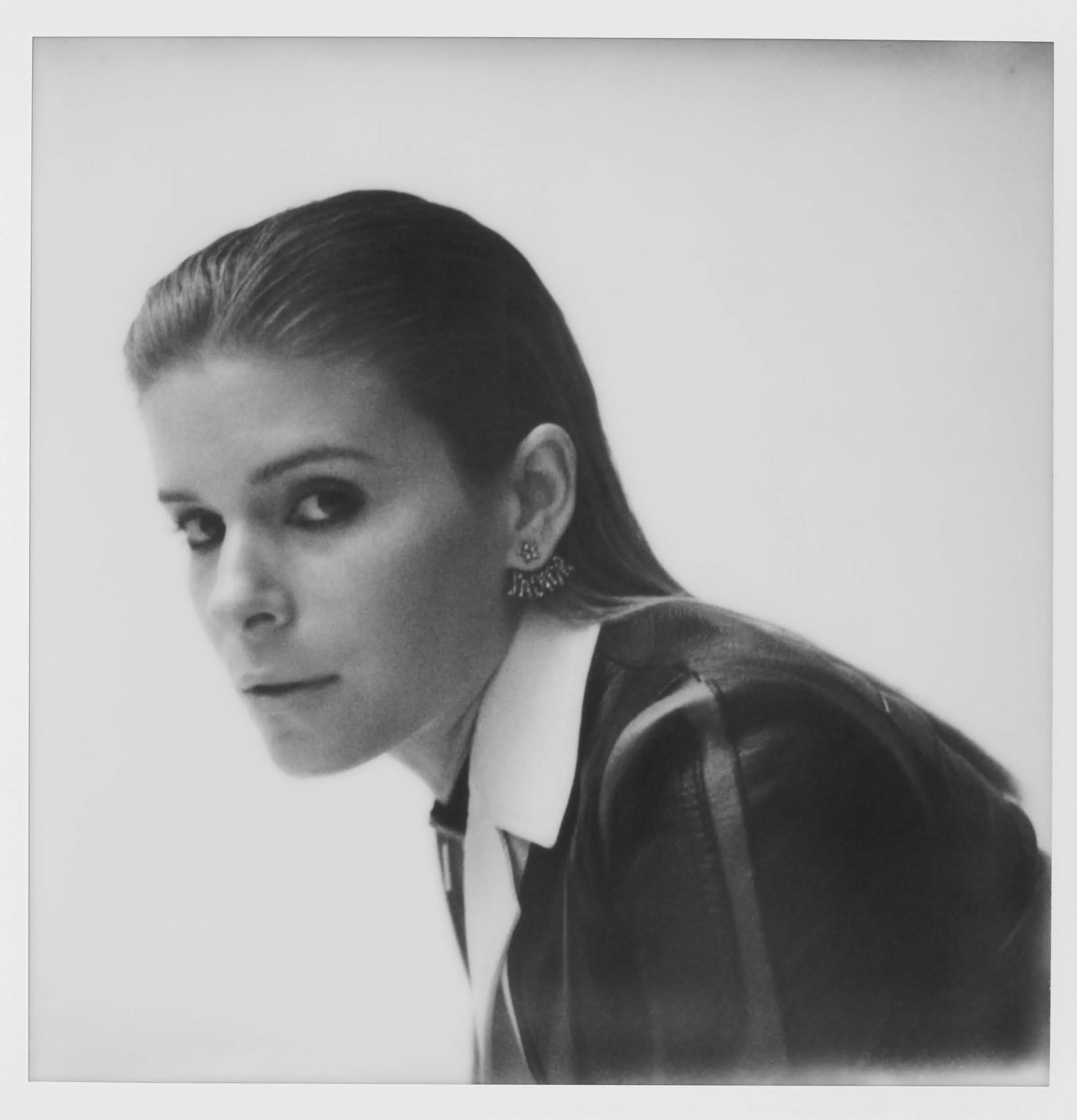 HEROINE_8_Kate-Mara_Page_4_Image_0002.jpg