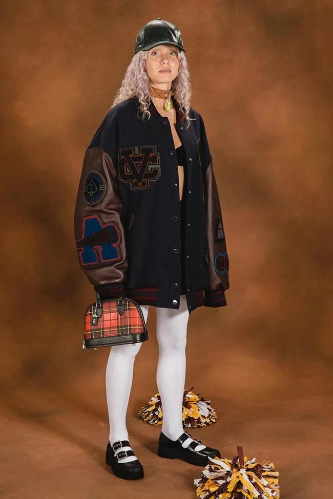 COACH RESORT 2023 2.jpg