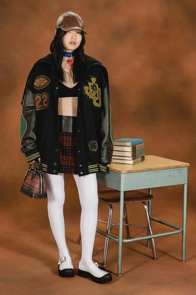 COACH RESORT 2023 1.jpg