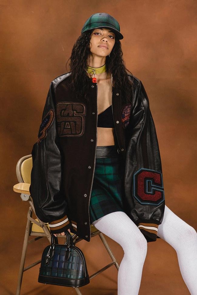 COACH RESORT 2023 3.jpg