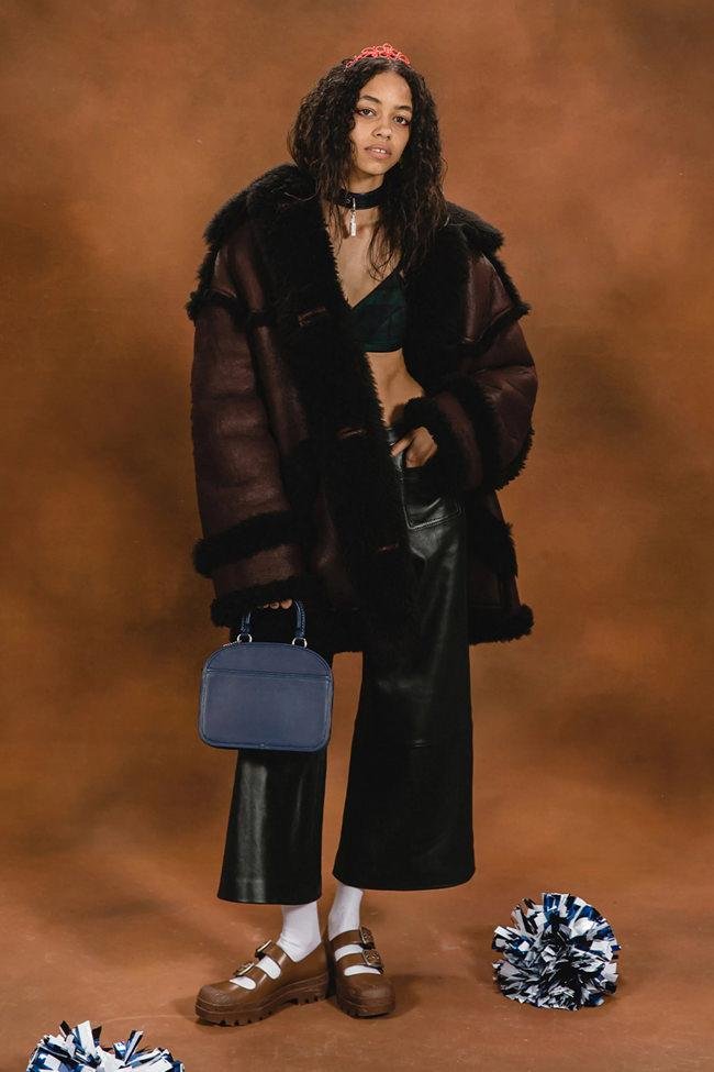 COACH RESORT 2023 16.jpg