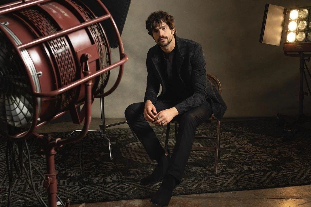 JOHN VARVATOS SPRING 2023 4.jpg