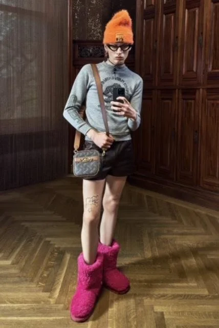 COACH RESORT 2024 16.jpg
