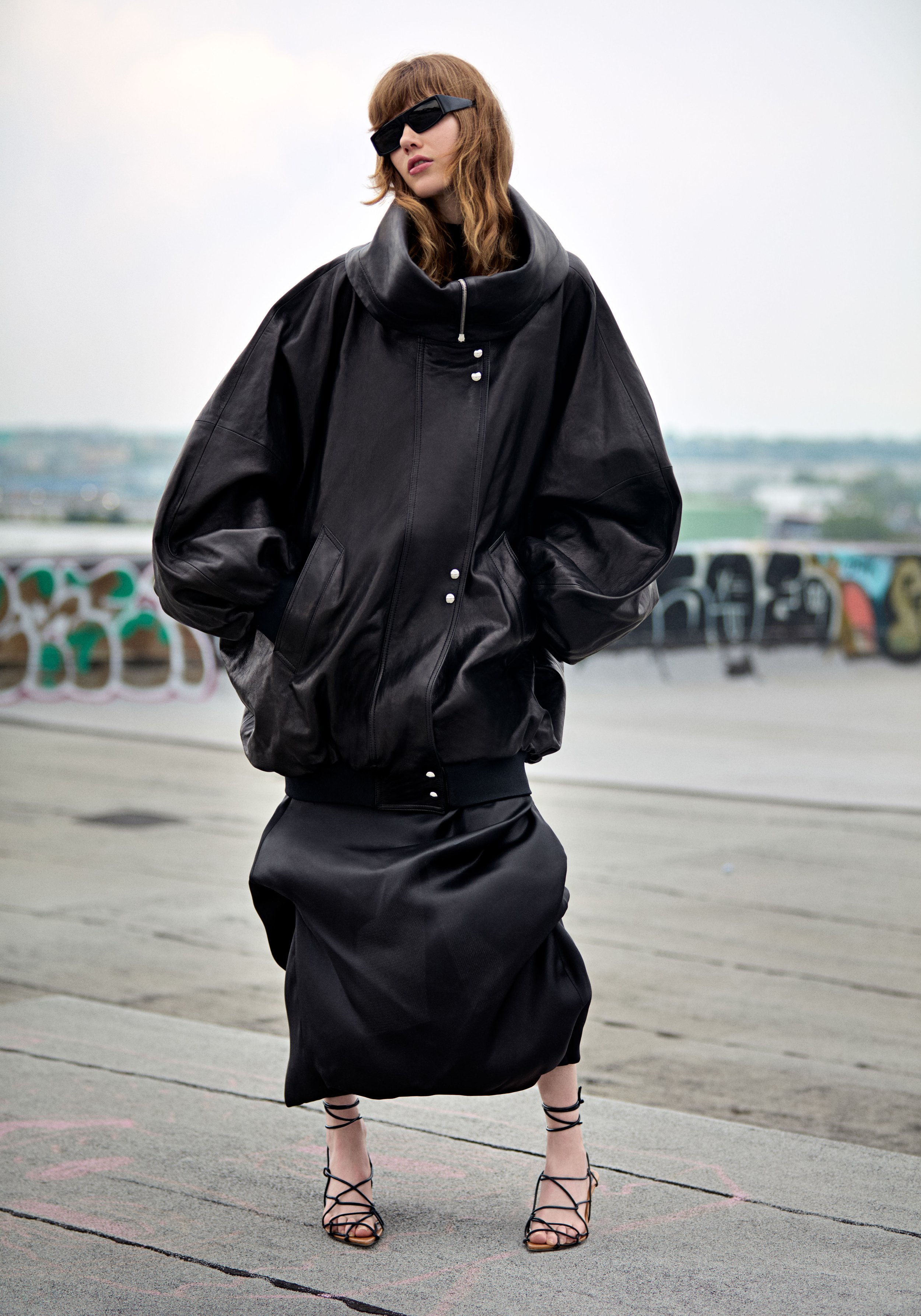 HEROINE MAGAZINE ISSUE 21 2.jpg