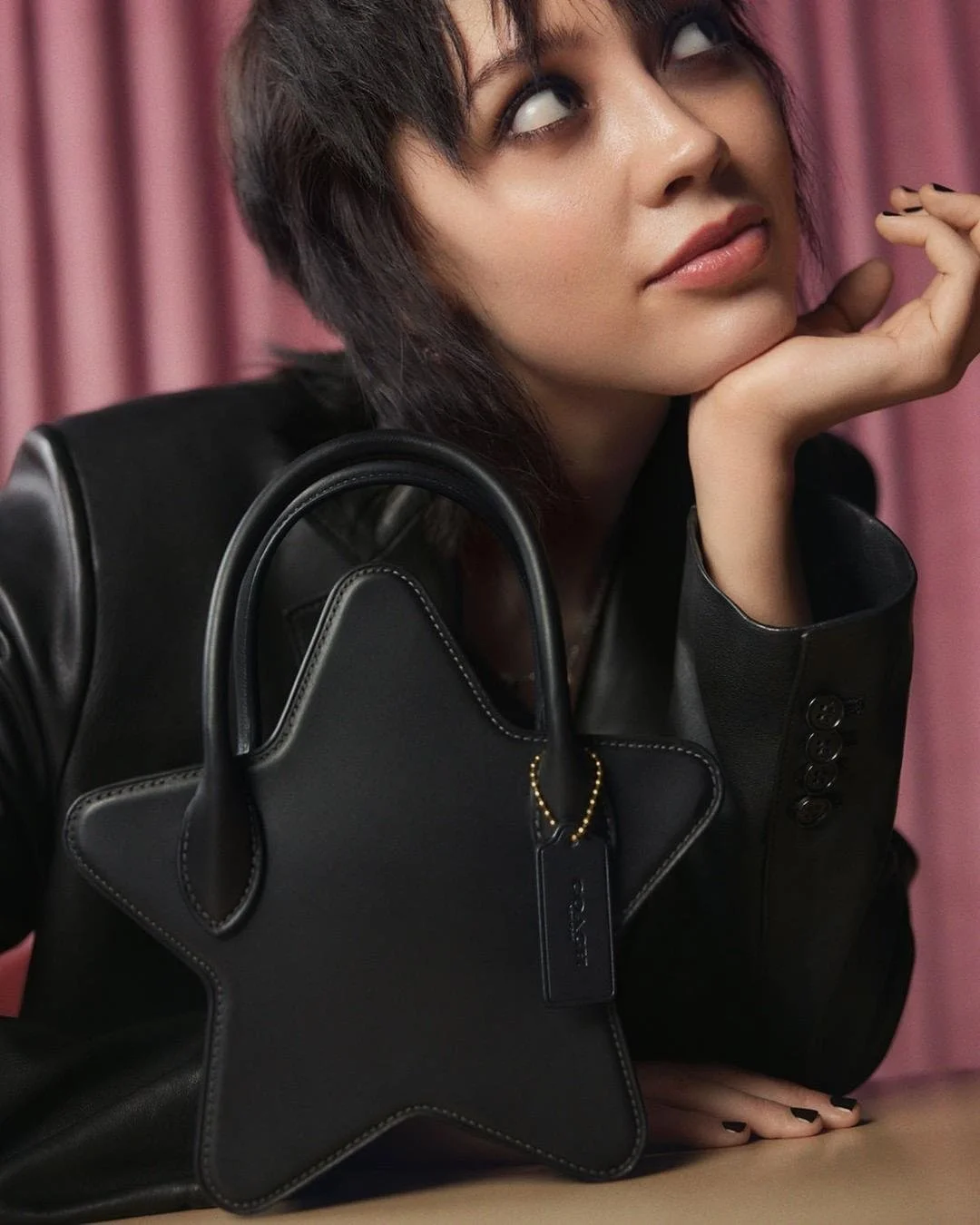 COACH HOLIDAY 2023 CAMPAIGN 3.jpg