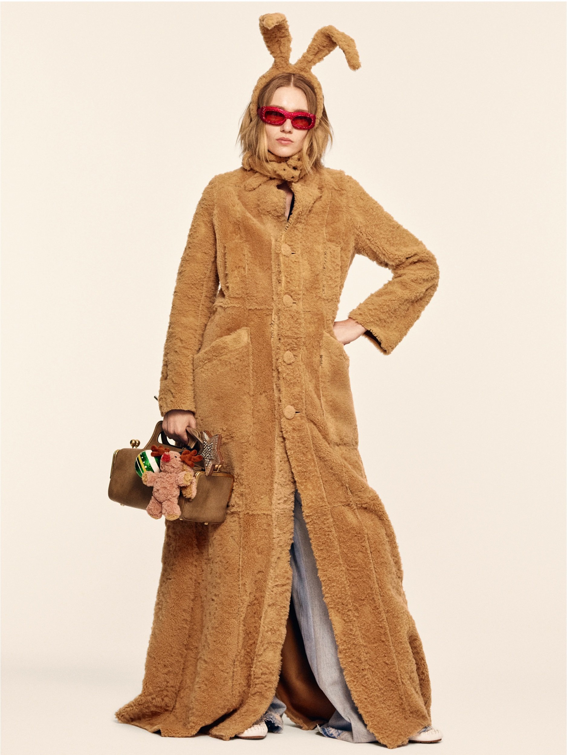 COACH WINTER 2025 LOOKBOOK 29.jpeg