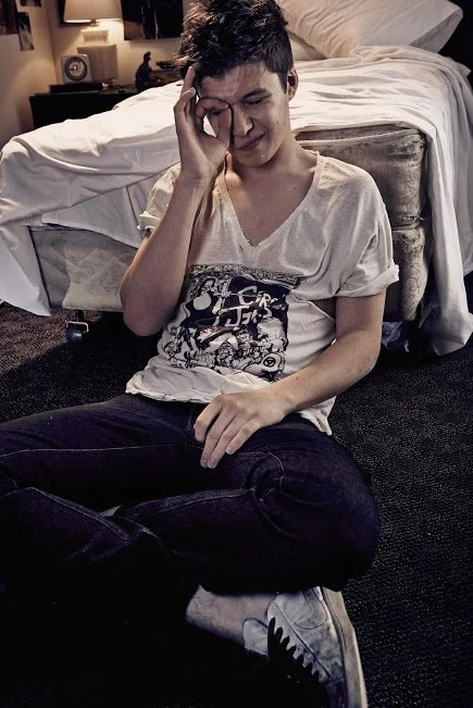 Interview Nick Robinson Extras  3R.jpeg