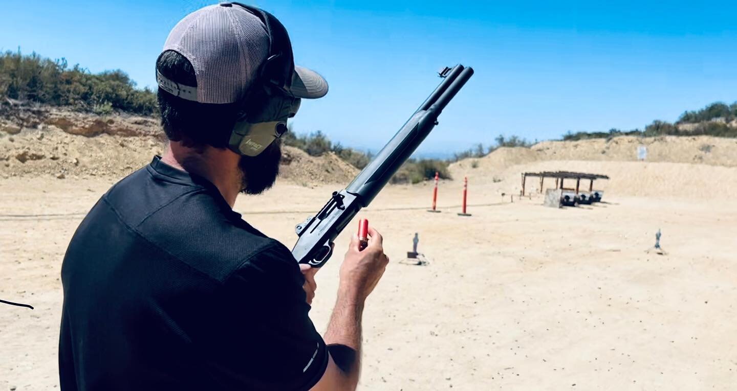 Our defensive shotgun class is coming up this Saturday! 

Make sure to get a spot on our website Paratustraining.com

While shotguns have their limitations, we can absolutely learn and practice efficient techniques to run these guns as best as we can