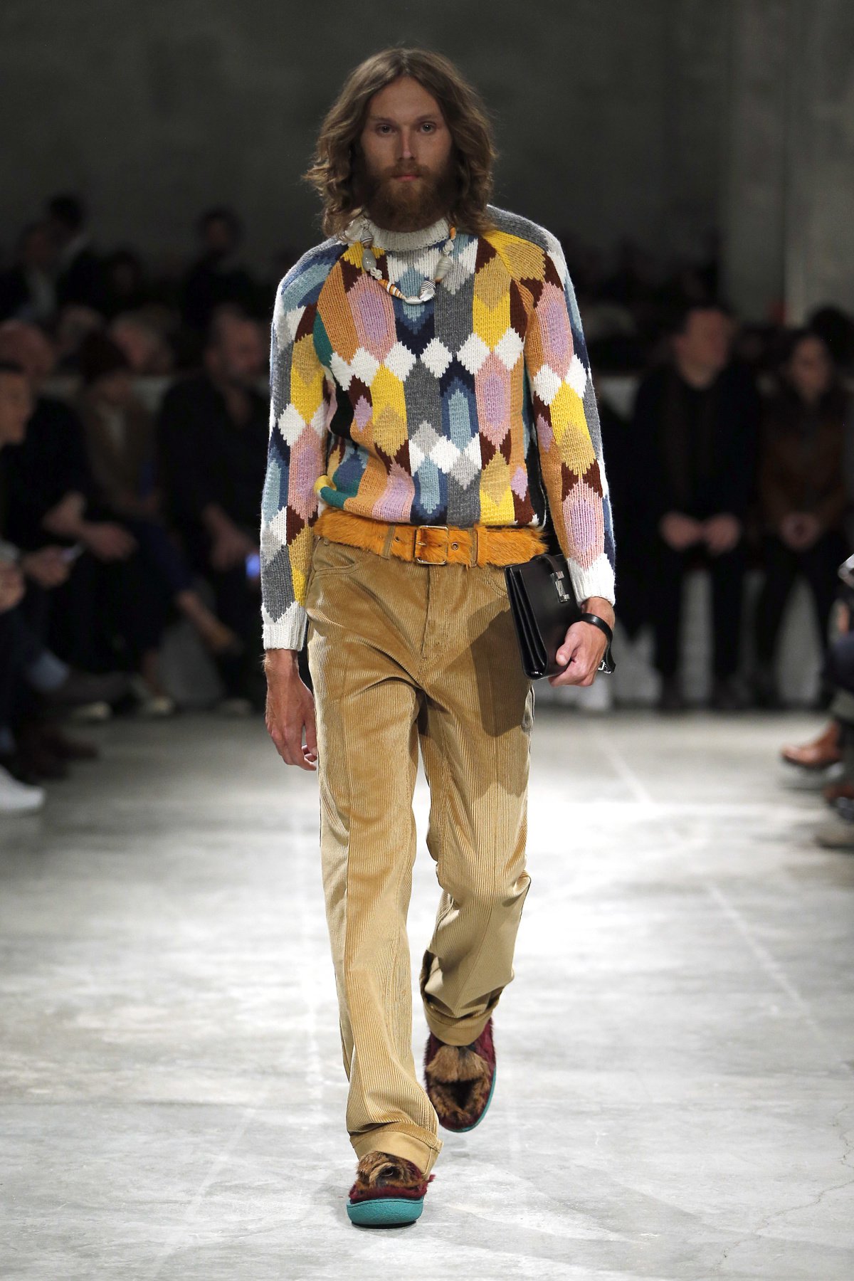 prada_look_4_2017_aw_mens.jpeg