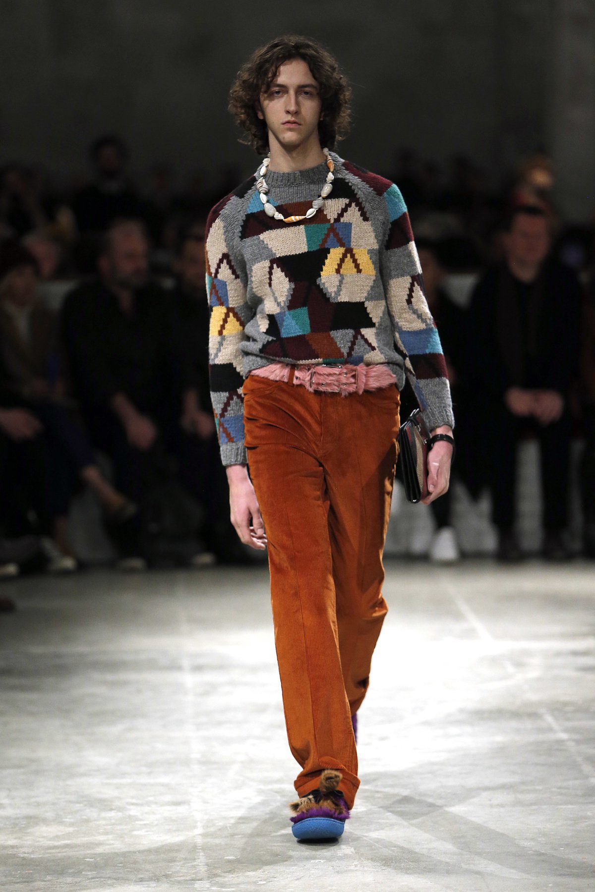 prada_look_17_2017_aw_mens.jpeg