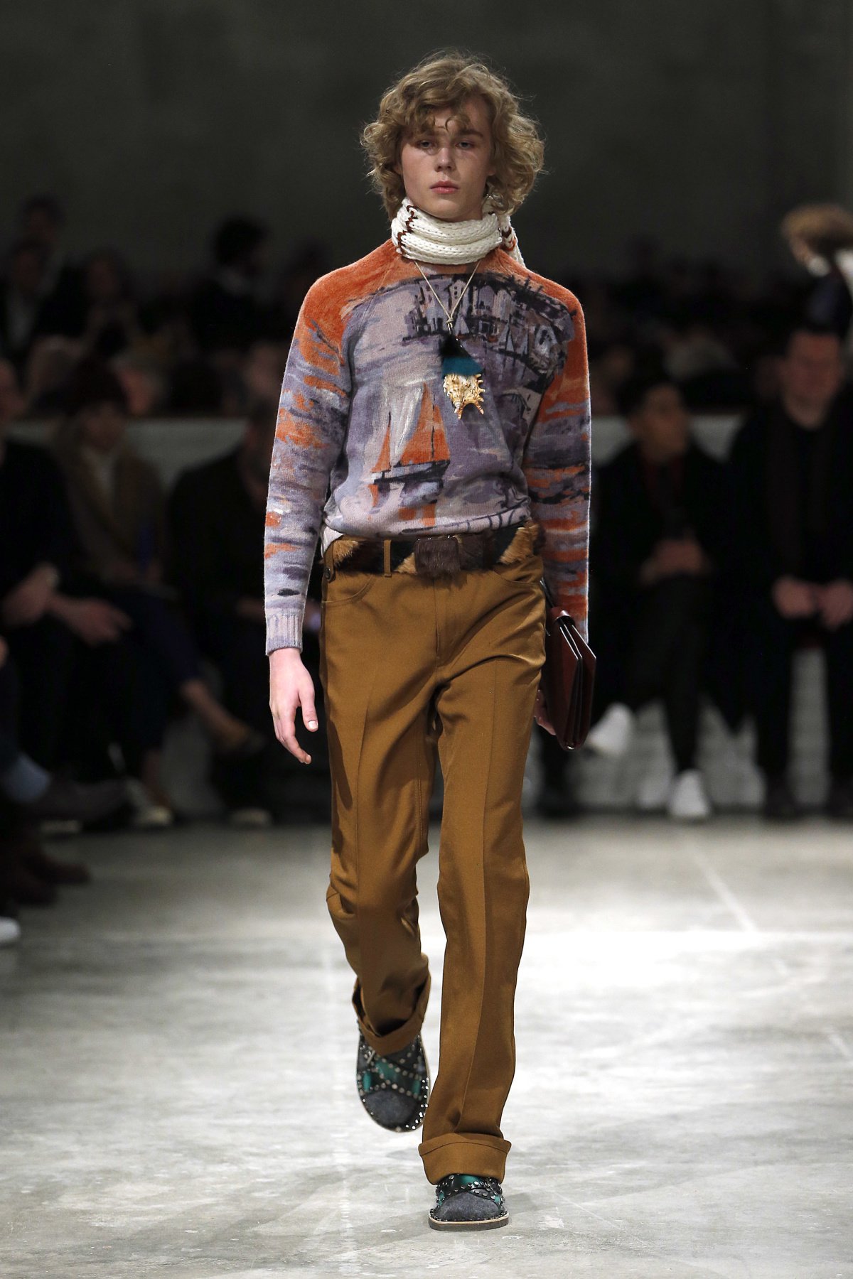prada_look_29_2017_aw_mens.jpeg
