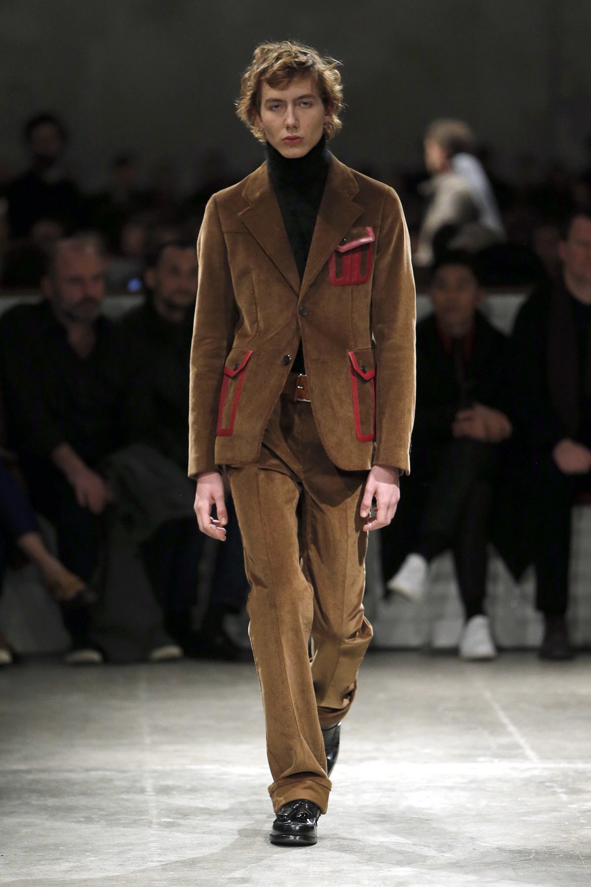 prada_look_51_2017_aw_mens.jpeg