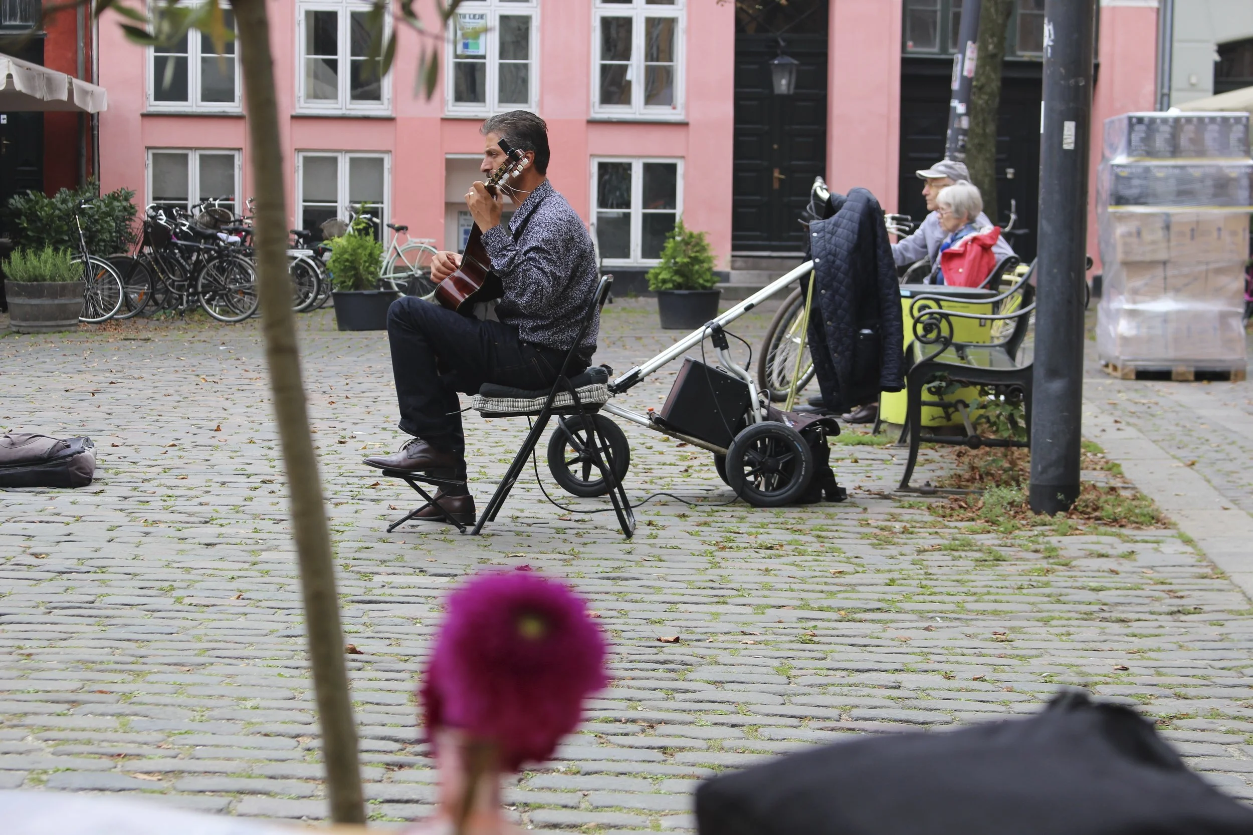 Sur une place à Copenhague :)
