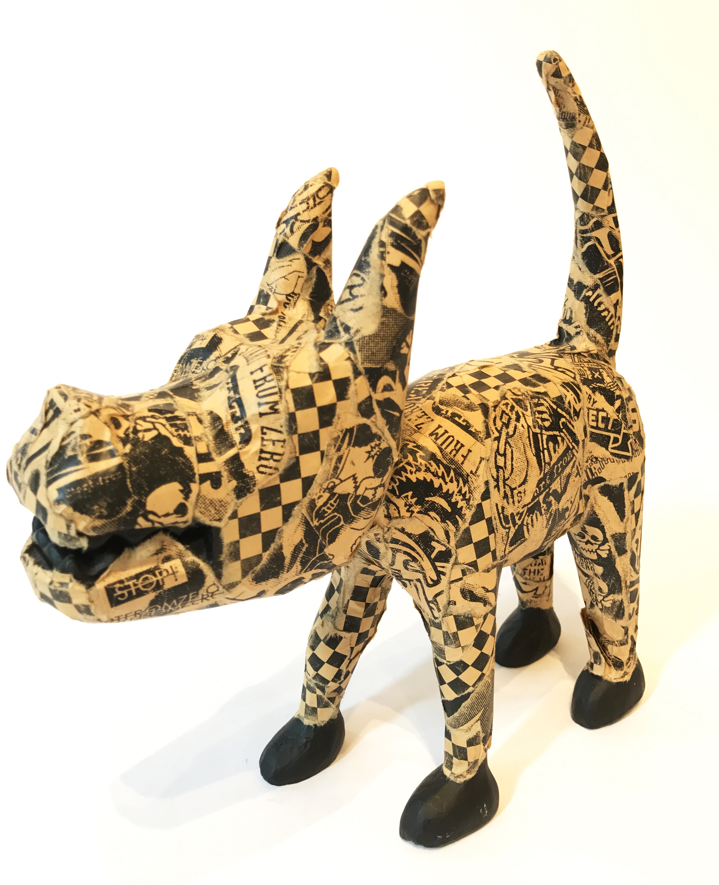 "Dog 2" Sculpture, unique item 27 x 24 x 9 cm 2010