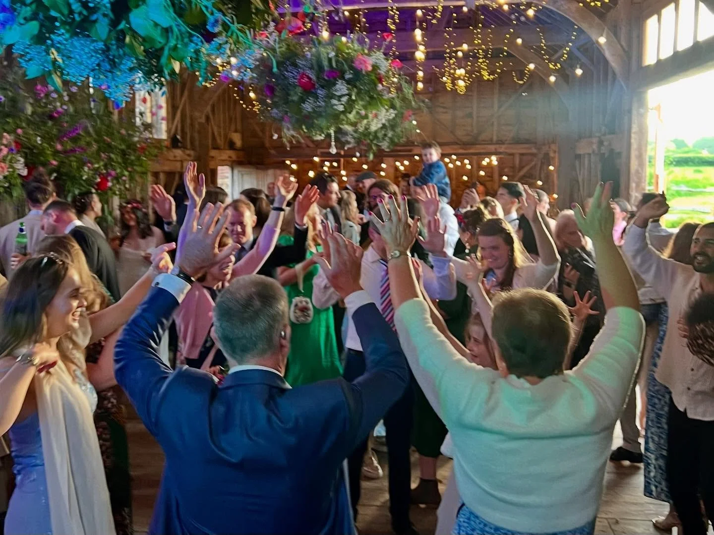 Had a great time DJing for Alice and Ed back in May - lovely to get such enthusiastic feedback too 😊❤️🪩

#festival #wedding #djs #dj #westsussex #westsussexwedding #sussexwedding #sussexweddings #sussexweddingsupplier #sussex #fairoaksfarm #djlife 