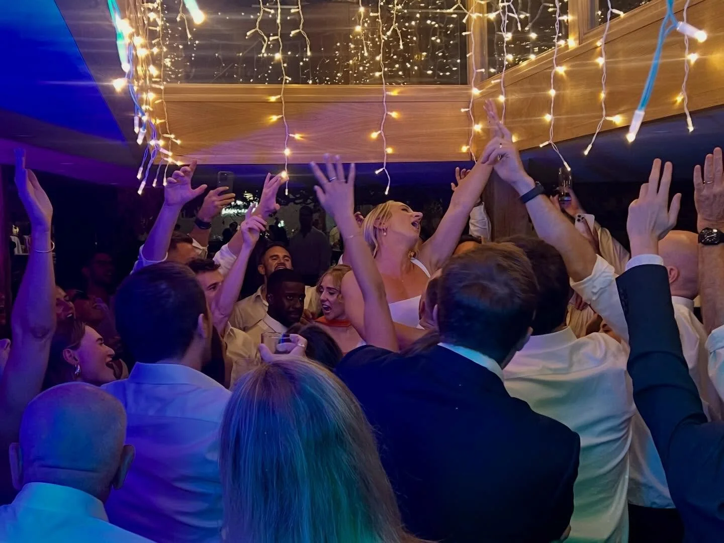 Had a great time DJing for Jess &amp; Ralph back in August @burycourtbarn - lovely venue, friendly crowd and good vibes all round 🤩❤️🪩

&ldquo;We booked Jimmy for our wedding back in August and he was absolutely fantastic! He was super helpful in t