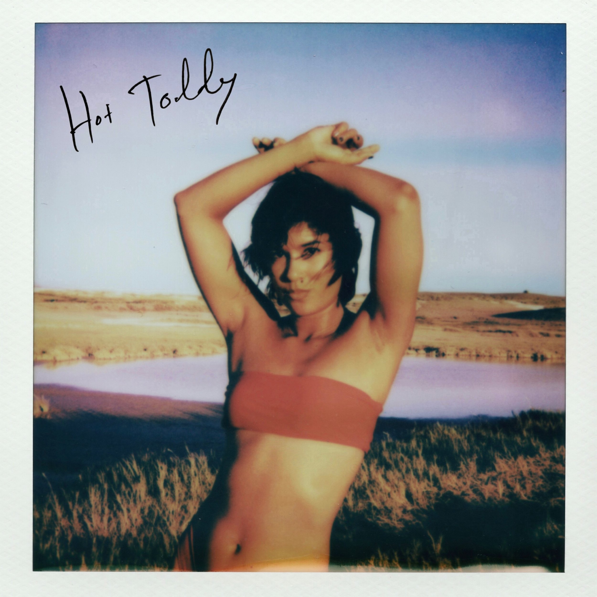 In my birthday suit 😉🎂

My gift to you: &ldquo;HOT TODDY&rdquo; 🔥🍹
Out now everywhere.

Written by yours truly.
Co-produced by @de__gray
Shot on film by @crystallugo_ 

No AI. Just humans finding sounds.
Can you hear the sitar? 👀

🎧 Take a list