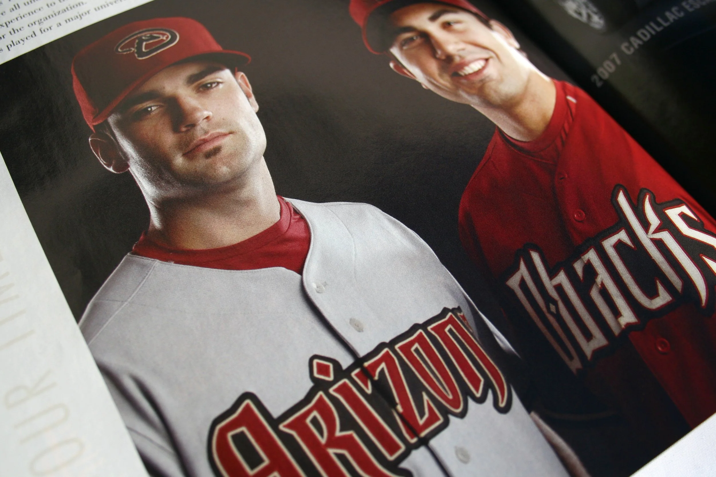 dbacks_uni_mag.jpg