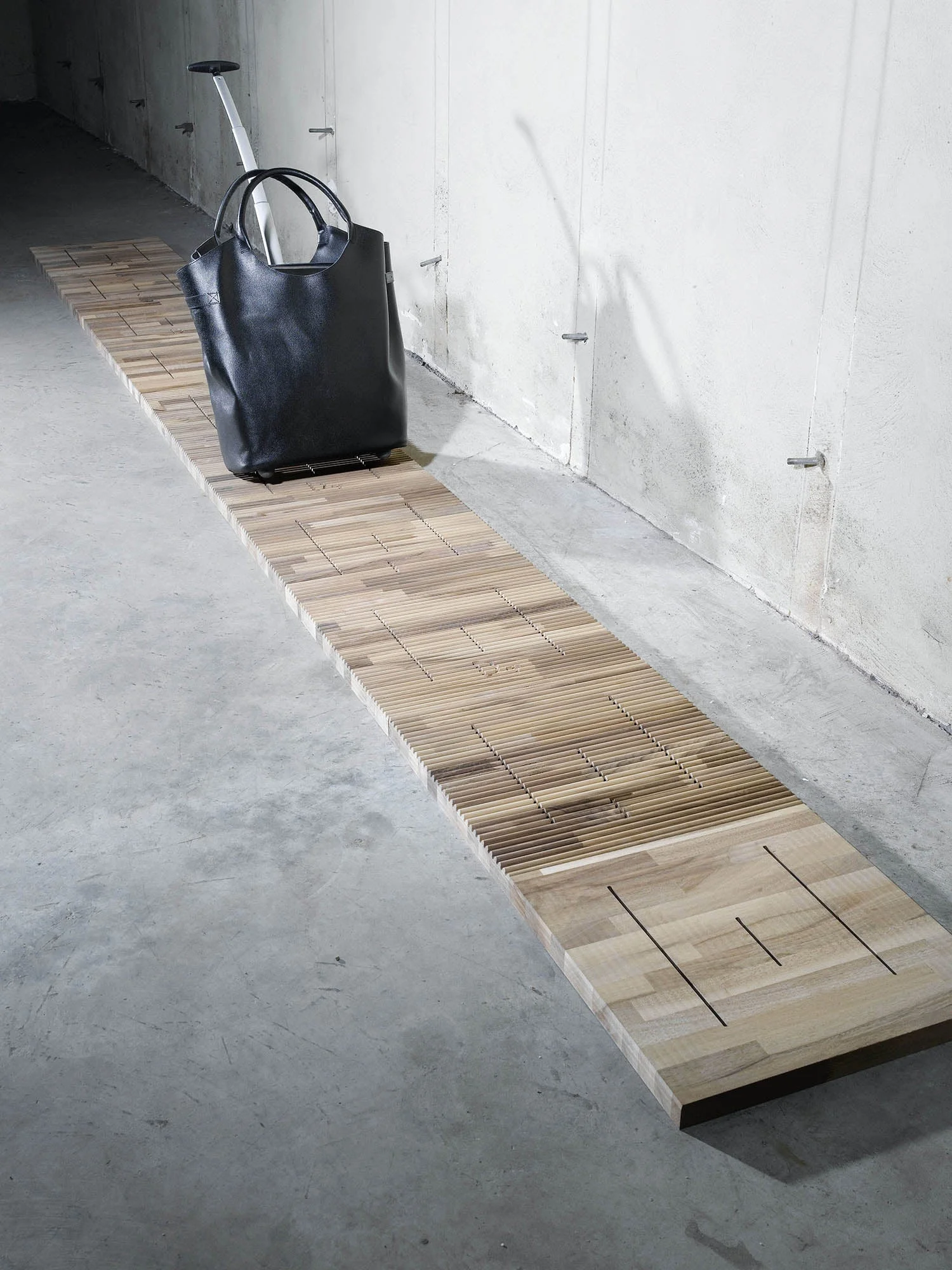 Suitcase Symphony 04