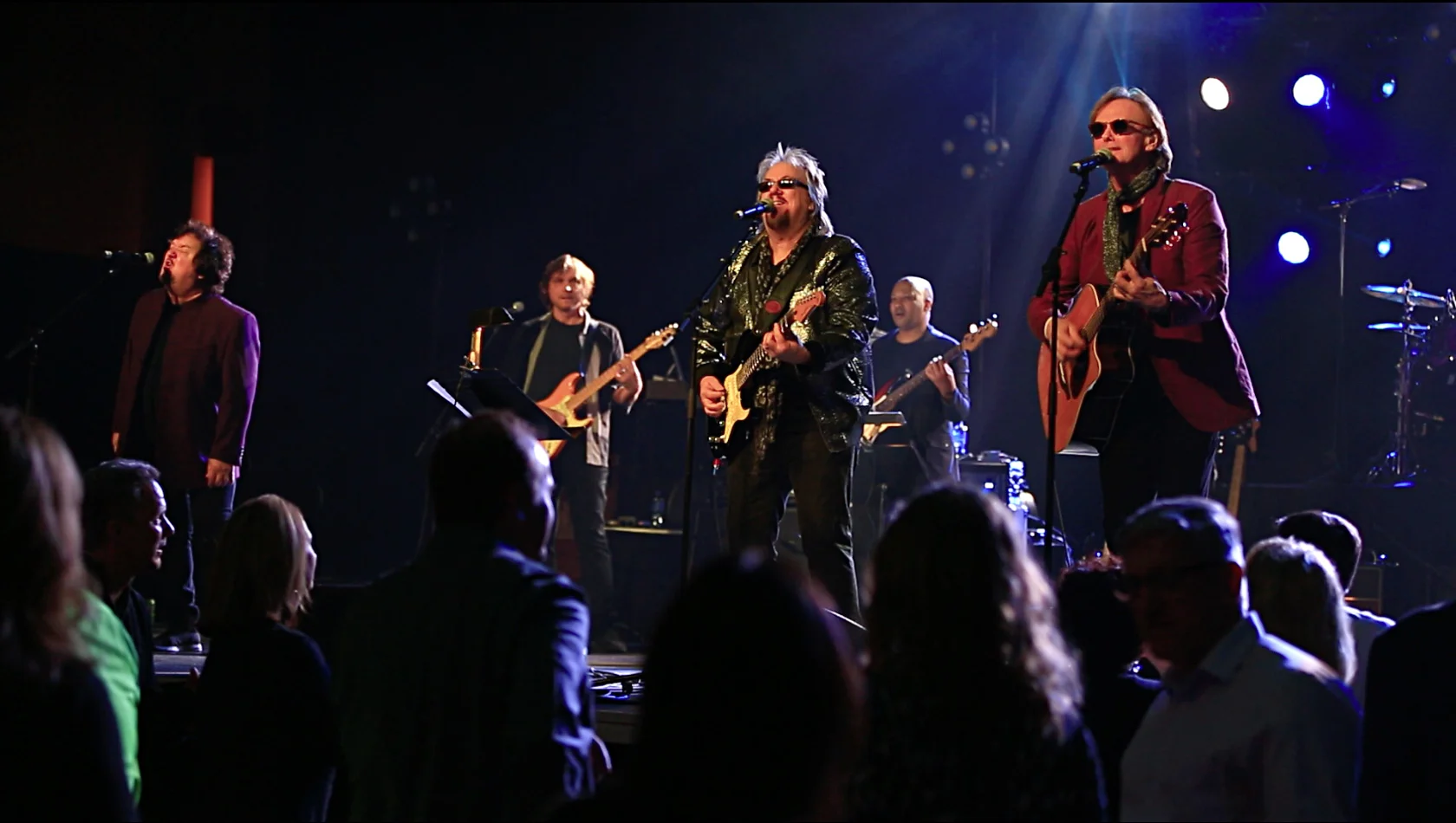 Legends Live Play Charity Show on St Patrick's Day in Milwaukee