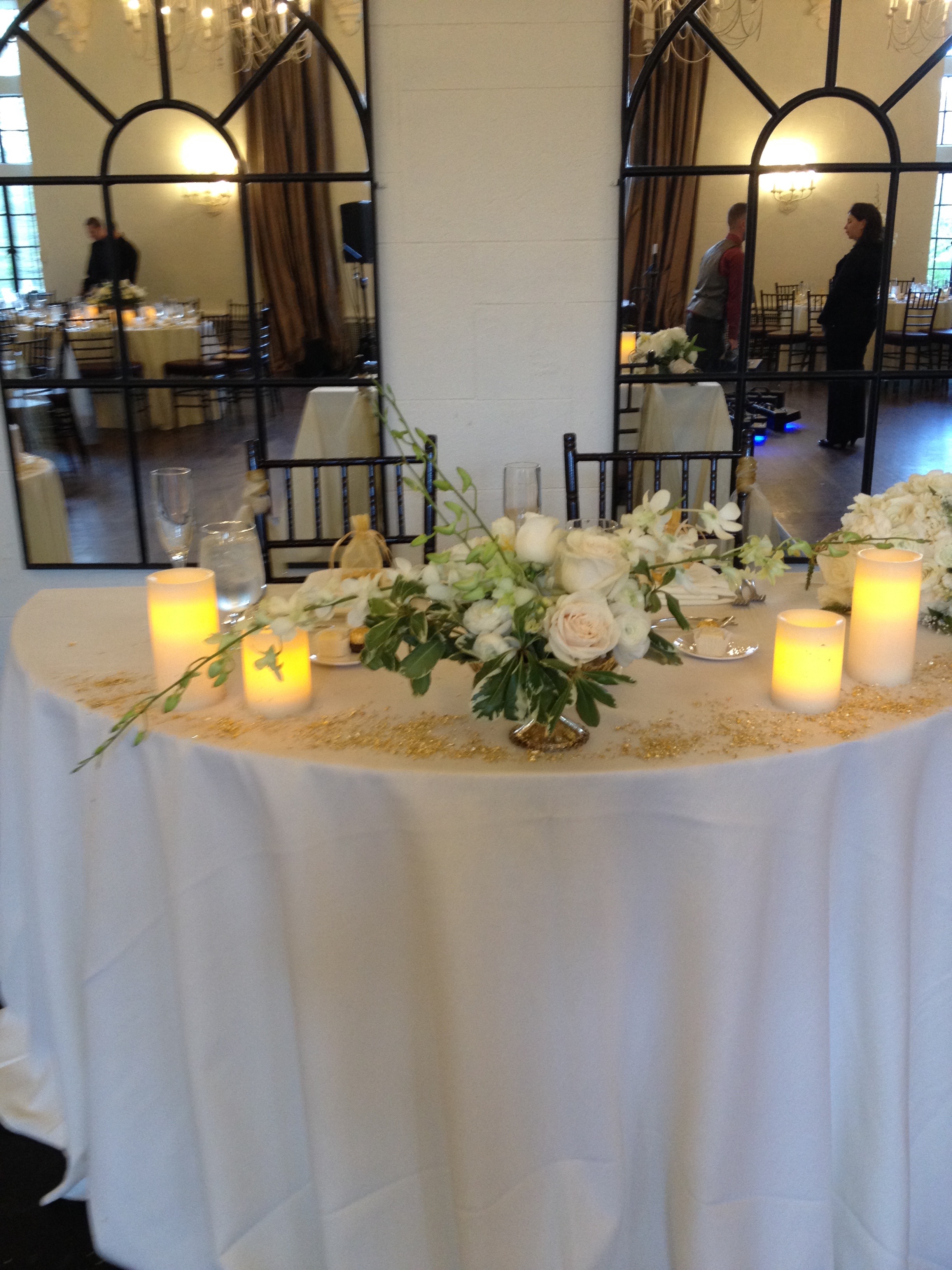 Sweet heart table
