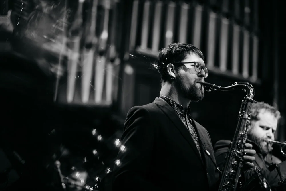 Nick-Bruce-Blinding-Lights-Scottish-Funk-Soul-Wedding-Band-006.jpg