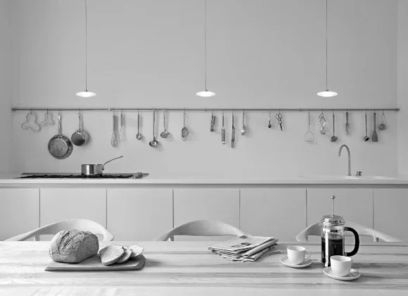 Sevil Peach_GilbertMcCarragher_01.jpg