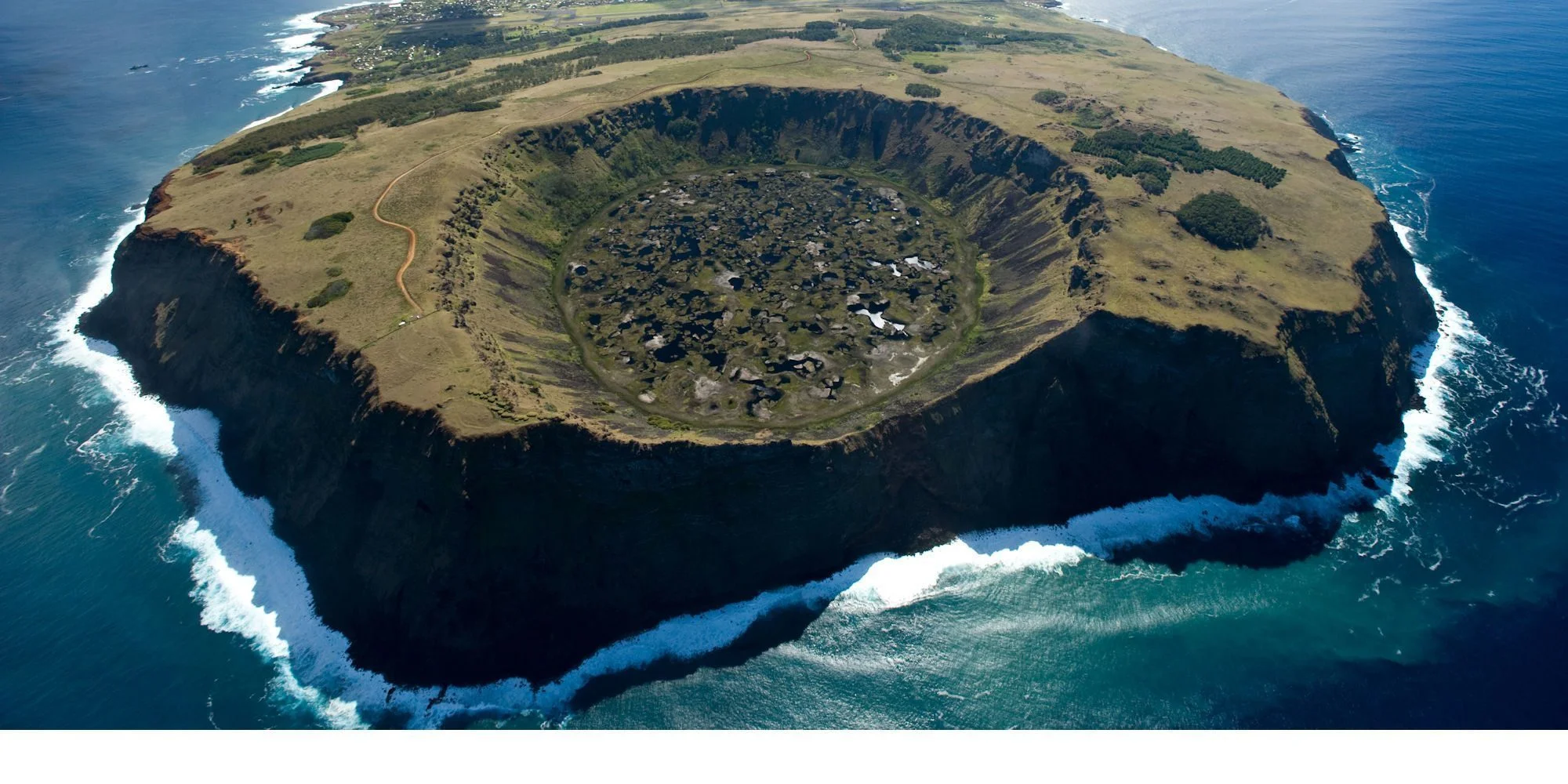 Easter-Island-Aerial-View-Chile-e1496352472675.jpg