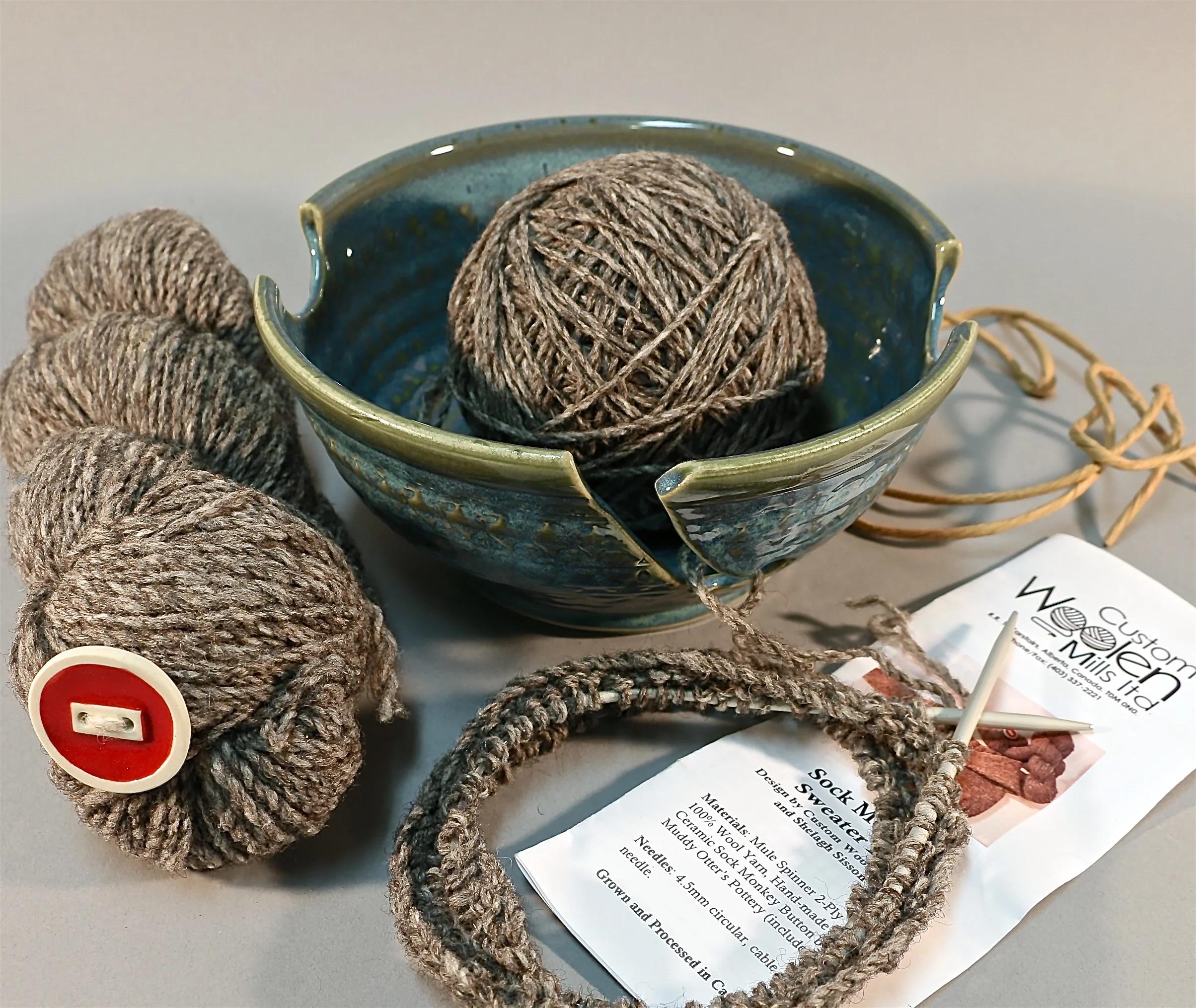 "Prairie Spring" Yarn Bowl with Sock Monkey Sweater Kit