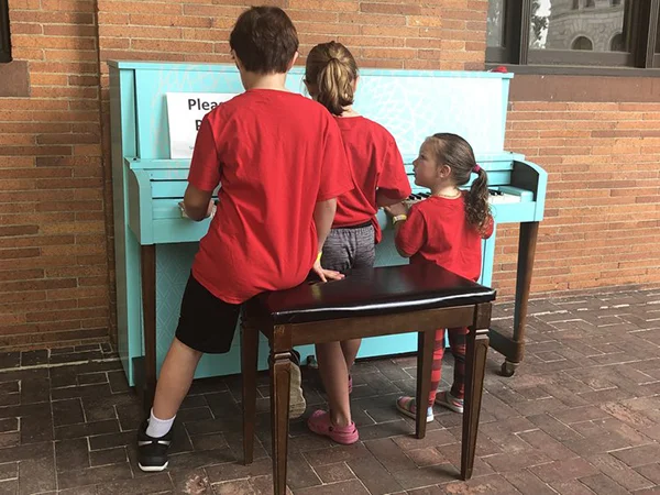 Painted-Piano-at-Springfield-Museums.jpg