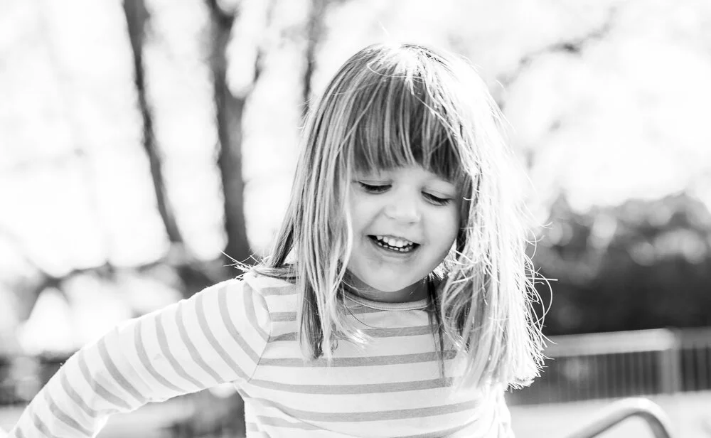 20210210-snowy garden, ivy rose and chloe 00086.JPG