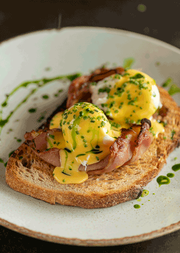 H+H-eggs-benedicts-pouring-500px-.gif
