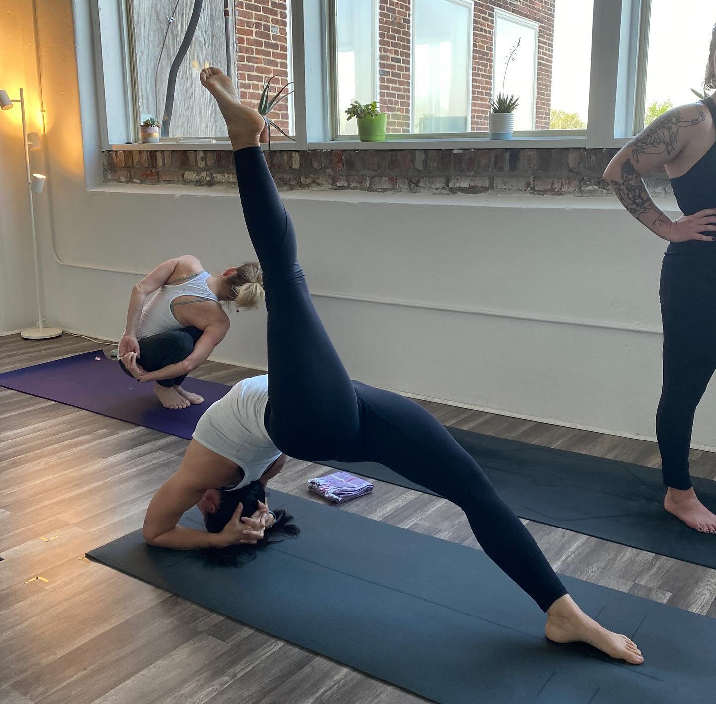 April is Alcohol Awareness Month, so we&rsquo;re participating in the @trinifoundation We Have Your Back Challenge! 

Day 6: Eka Pada Viparita Dandasana, or One Leg Inverted Staff Pose

Thanks to everyone who participated in this challenge to help sp