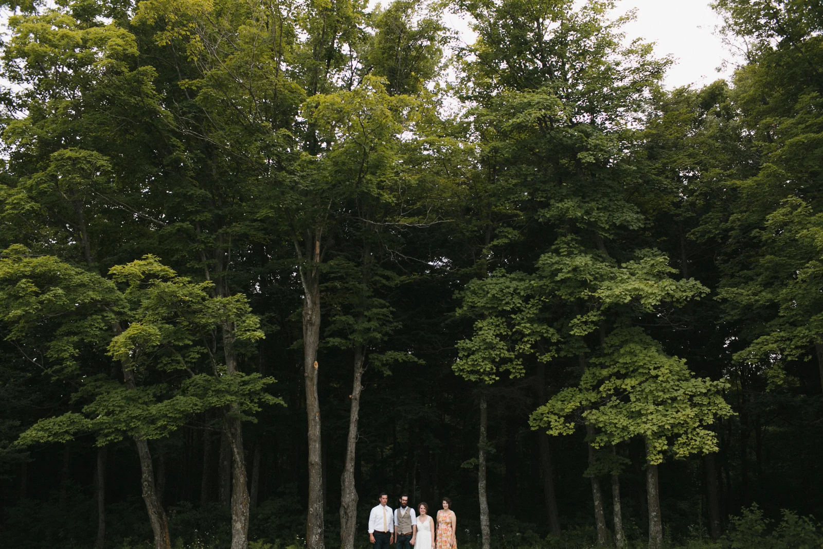Backyard Wisconsin Wedding-027.jpg