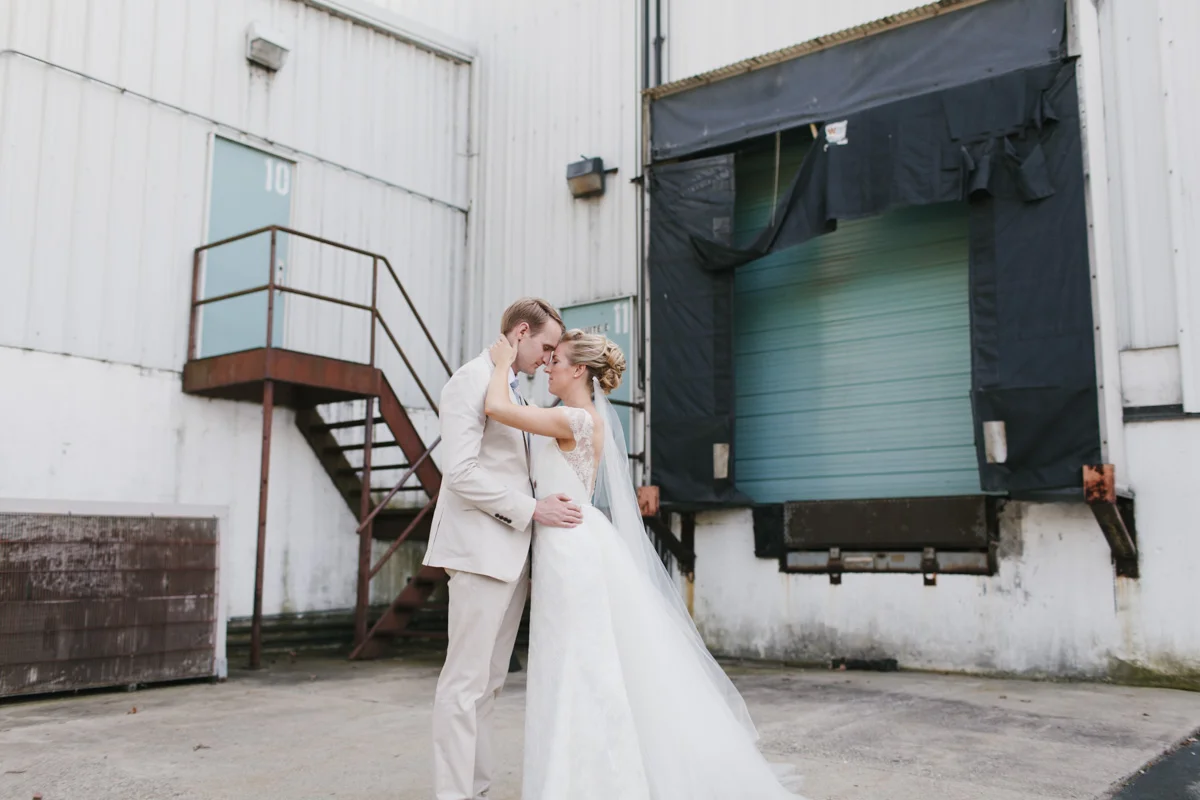 Cottonwood Barn Detroit Wedding-034.jpg