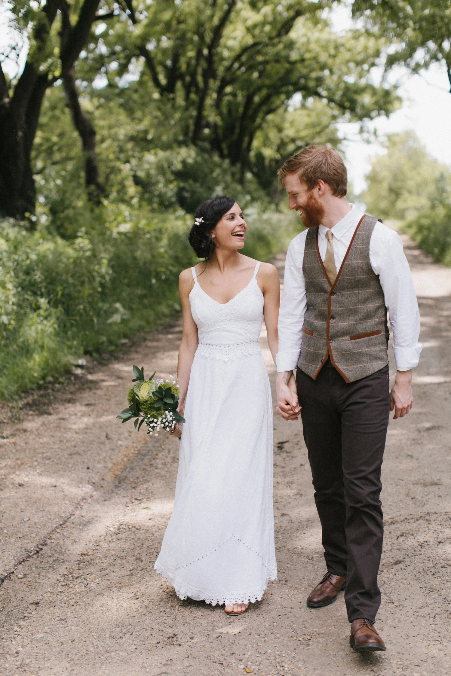 Heritage Prairie Farm Chicago Wedding Photographer Mae Stier-158.jpg