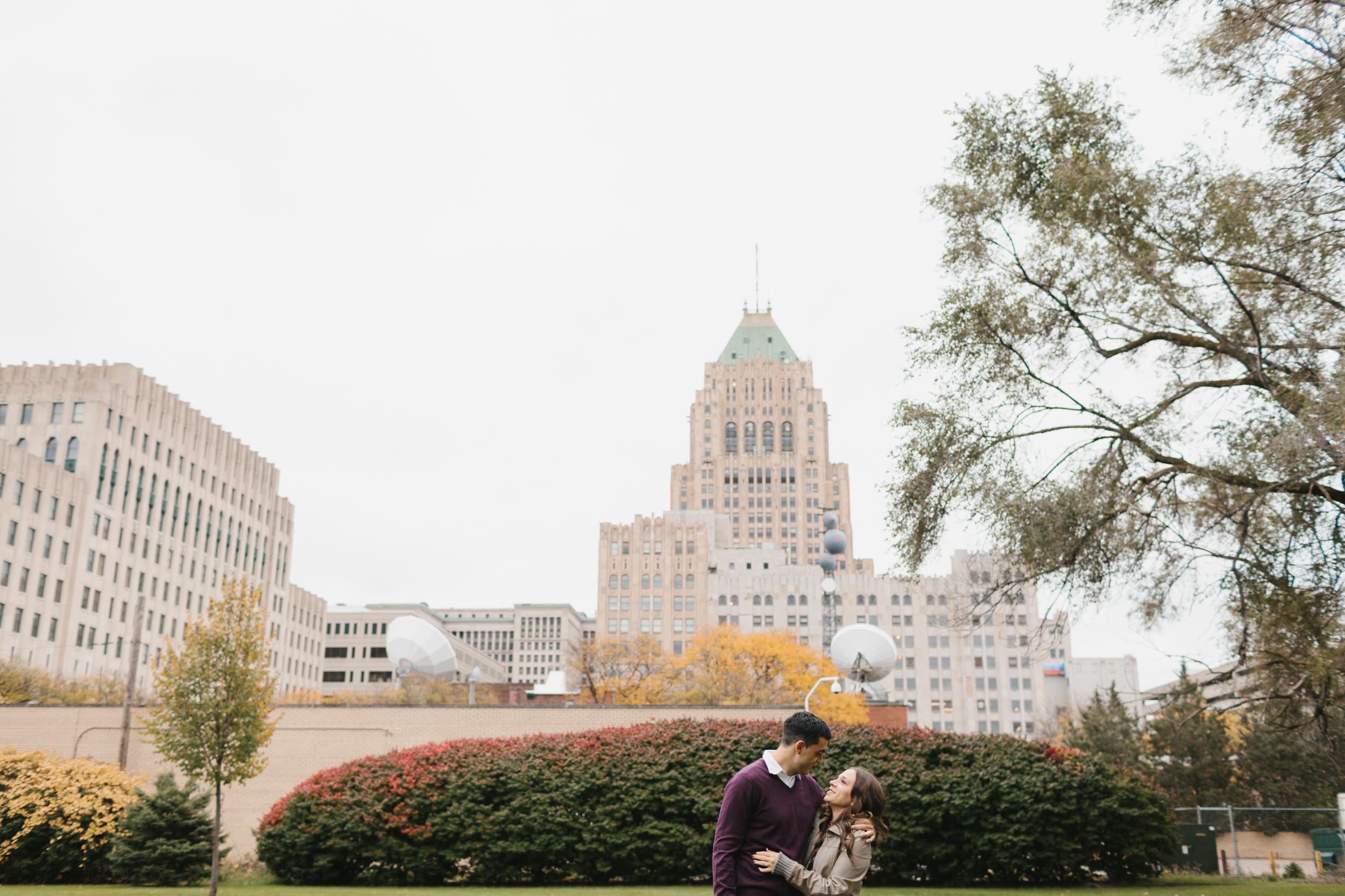 Detroit Engagement and Wedding Photographer Mae Stier-007.jpg