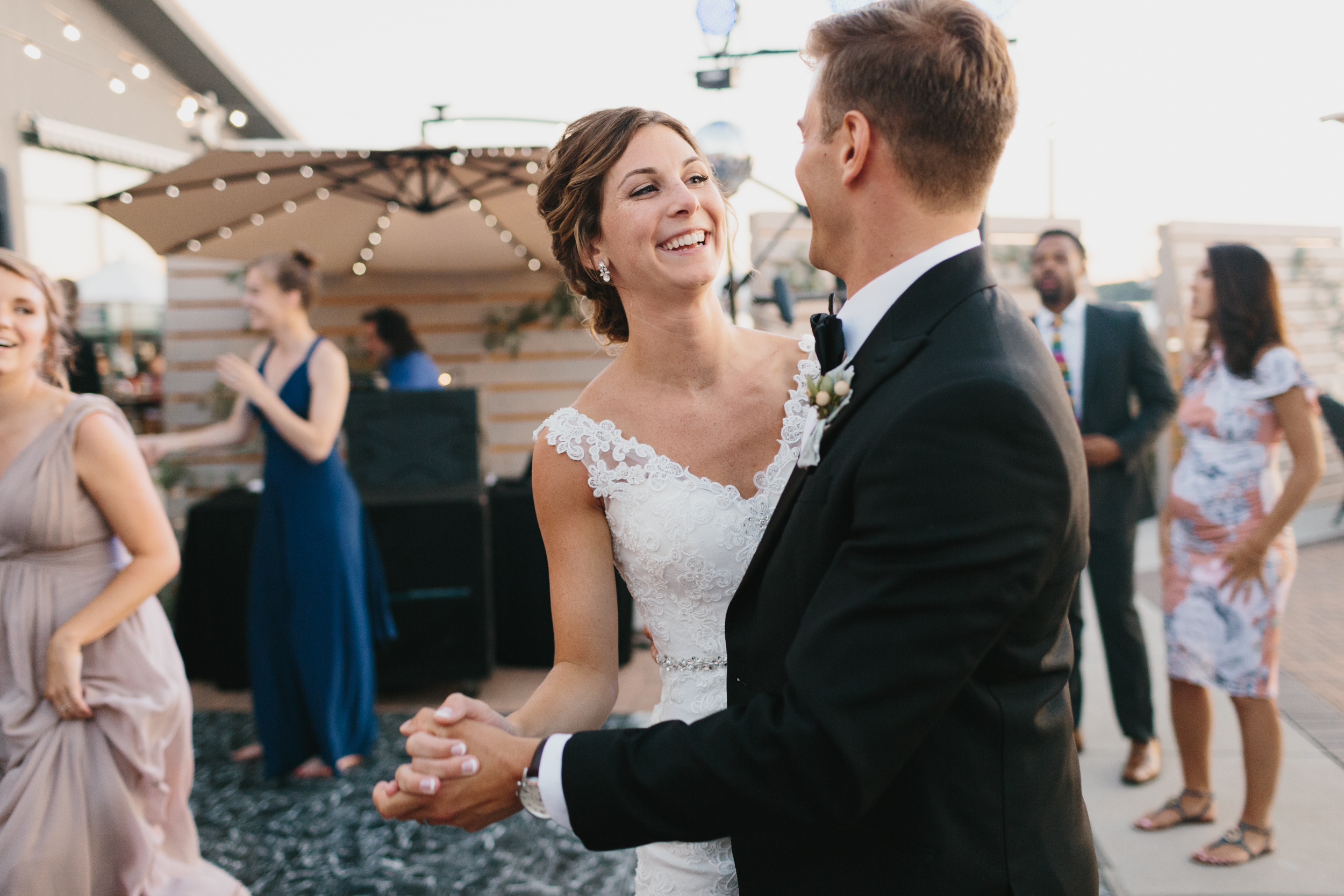 Lake Michigan Wedding Photographer Mae Stier Holland Michigan Wedding-084.jpg