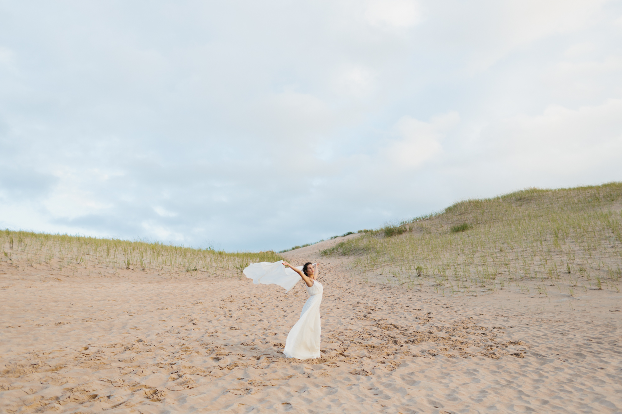 Sleeping Bear Dunes Bridal Portraits Wedding Photographer Mae Stier-042.jpg