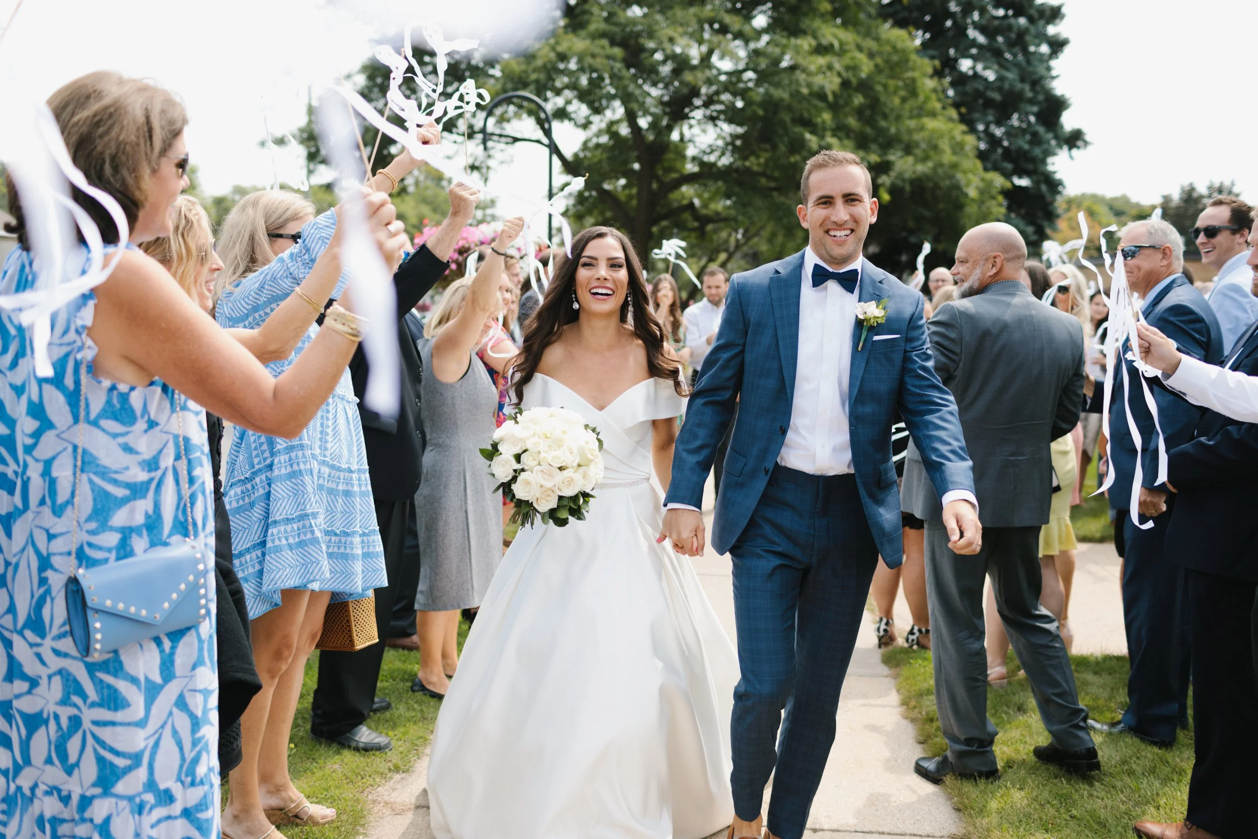 Charlevoix Wedding Mae Stier Photography Northern Michigan Beach Wedding -091.jpg