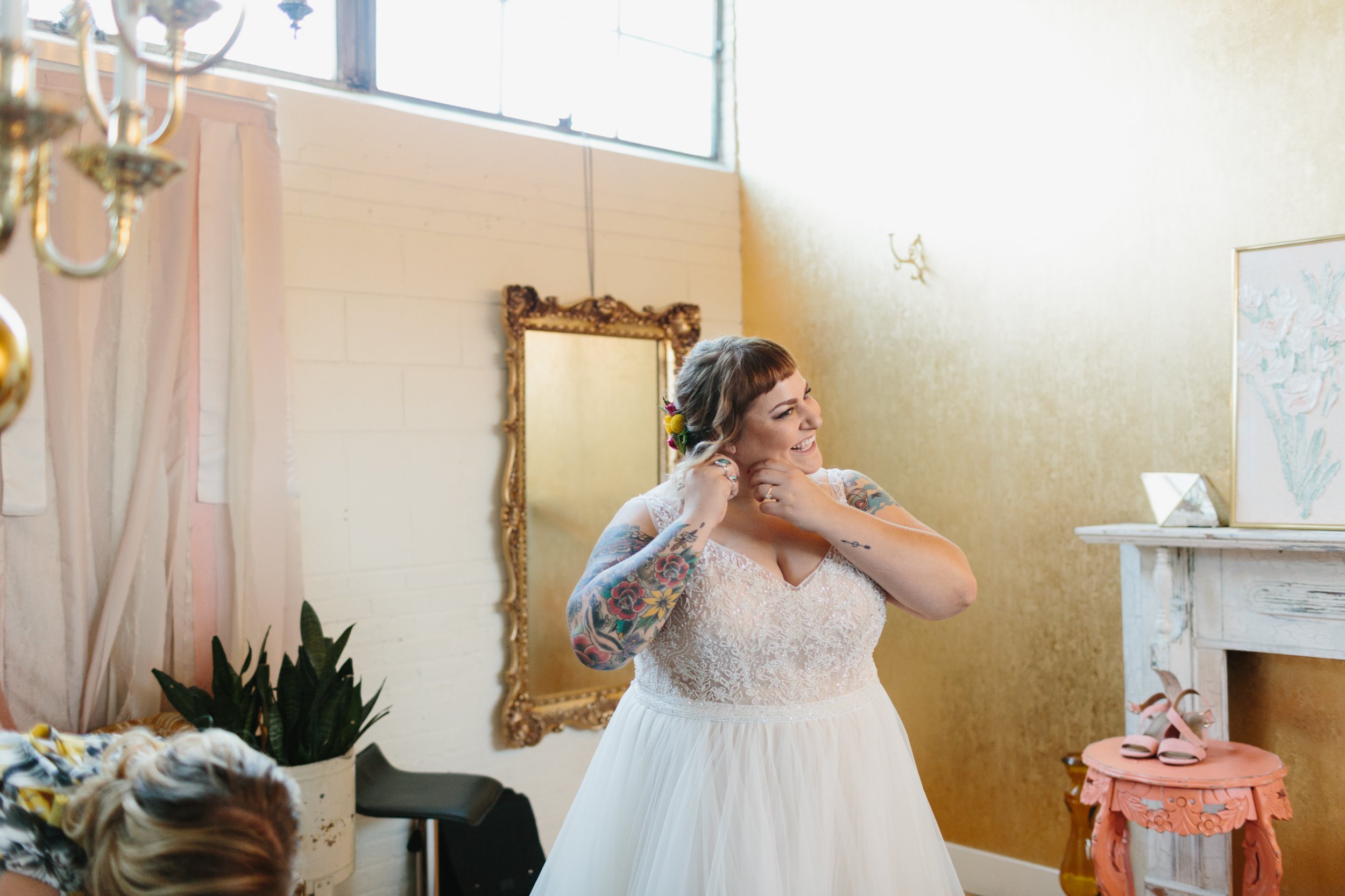 Northern Michigan Wedding Photographer Mae Stier Grand Rapids Cheney Place Wedding-048.jpg
