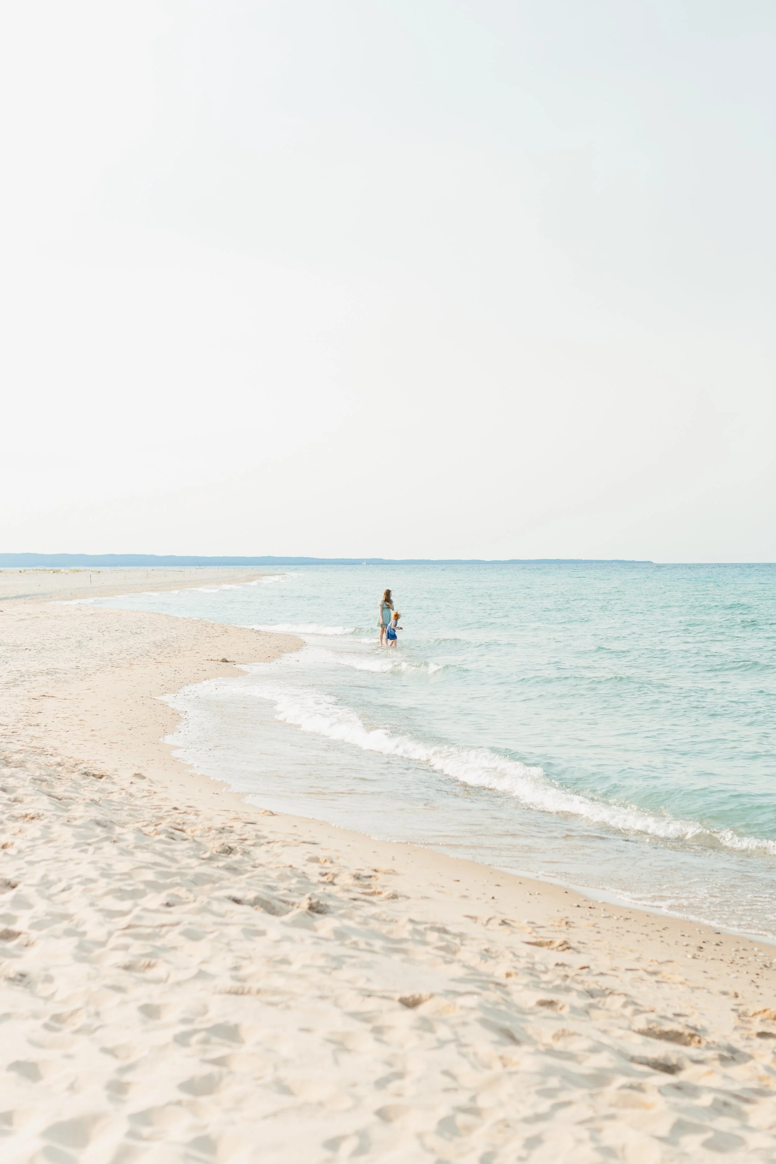 Sleeping Bear Dunes Wedding Photographer Mae Stier Lifestyle Wedding Photography265.JPG